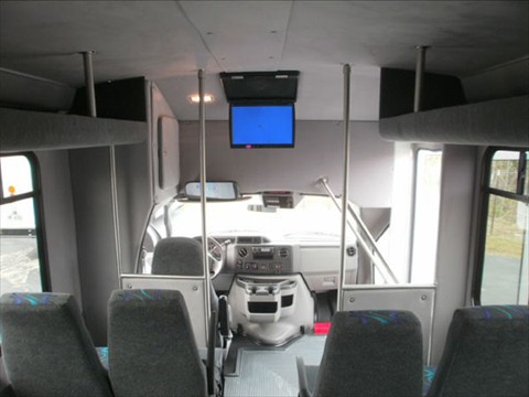 25 Passenger Bus - Flat Screen View